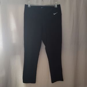 Nike Dri-Fit Capri Black Yoga Leggings